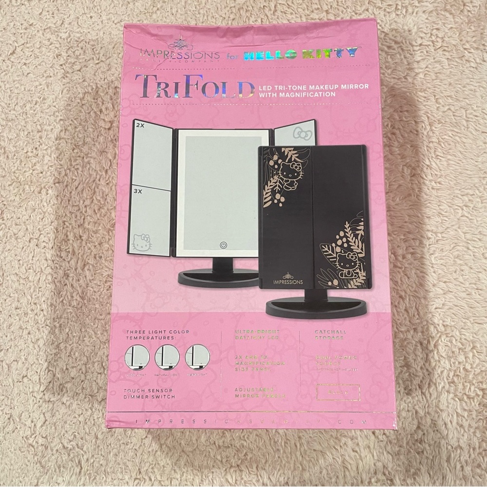 Impressions Hello Kitty Tri-fold Mirror